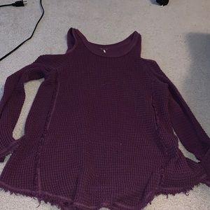 Cut Out Shoulder Long Sleeve